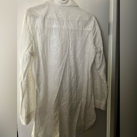 White Embroidered Long Sleeve Button Down - Picture 4 of 6